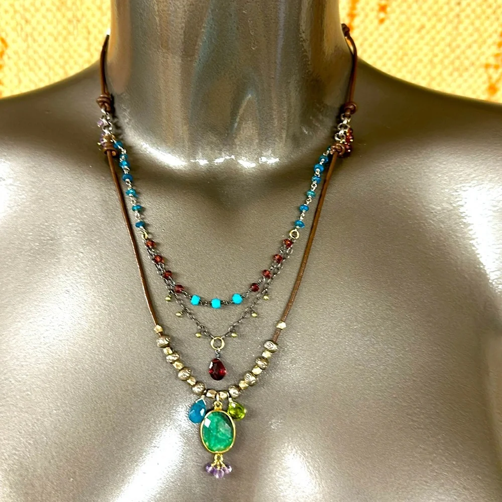 Layered Light Neckace. New with tags from Sundance.